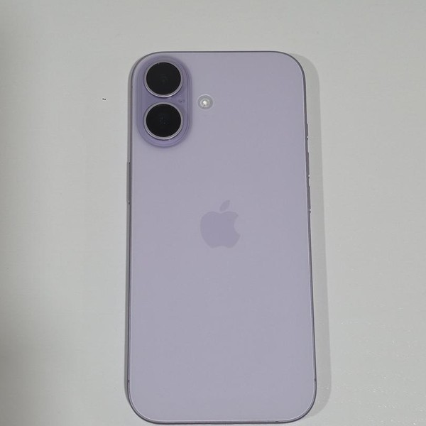 Apple iPhone 17 - Unlocked, 256 GB, Lavender, A3258