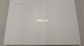 Mint
													ASUS Chromebook Plus CX3402 14" - I5, Pearl White, 128 GB, 8 GB, photo 2 of 6