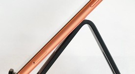 Good
													Apple iPhone Xr - Unlocked, Coral, 64 GB, A1984, photo 3 of 7