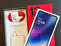 OnePlus 12