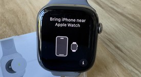 Mint
													Apple Watch Series 10 46mm - Unlocked, Natural, A3003 - Cellular, Titanium, photo 3 of 10