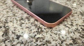 Good
													Google Pixel 9 - Unlocked, Peony, 128 GB, 12 GB, G2YBB, photo 2 of 3
