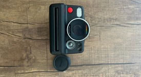 Mint
													Polaroid I-2 Instant Camera, photo 4 of 6