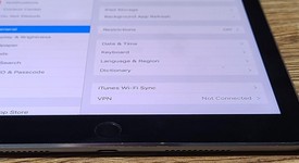 Good
													Apple iPad Pro 9.7" - Wi-Fi, Silver, 32 GB, A1673, photo 3 of 6