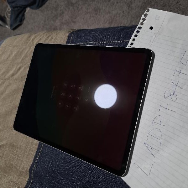 Apple iPad Pro 12.9 inch 6th Gen 2022 - Wi-Fi, 128 GB, Gray