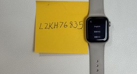 Mint
													Apple Watch SE 2nd Gen 40mm - Silver, A2722 - GPS, Aluminum, photo 2 of 7