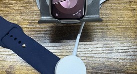 Fair
													Apple Watch Series 7 41mm - Unlocked, Starlight, A2475 - Cellular, Aluminum, photo 2 of 7