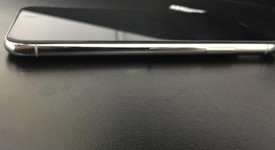Fair
													Apple iPhone X - Unlocked, Silver, 64 GB, A1865, photo 4 of 4