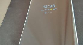 Fair
													Google Pixel 2 XL - Verizon, Black & White, 64 GB, Verizon Edition, photo 2 of 9