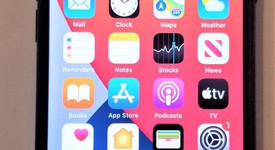 Fair
													Apple iPhone 7 - Unlocked, Black, 32 GB, A1778, GSM, photo 3 of 3