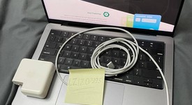 Good
													MacBook Pro 2021 - 14" - Apple M1 Pro 10-core, Gray, 512 GB, 16 GB, photo 5 of 8