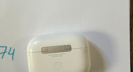 Used
													Apple AirPods Pro 2 - Lightning, photo 3 of 4
