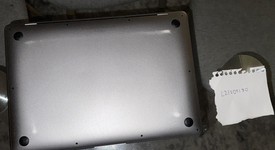 Fair
													MacBook Air 2020 - 13" - Apple M1, Gray, 256 GB, 8 GB, photo 4 of 6