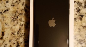 Mint
													Apple iPhone SE 2nd Gen 2020 - Unlocked, Black, 64 GB, A2275, photo 4 of 10