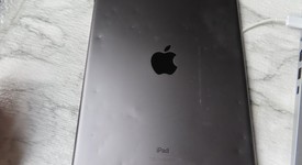 Fair
													Apple iPad 9th Gen - Unlocked, Gray, 64 GB, A2603, photo 5 of 5