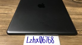 Good
													Apple iPad 7th Gen - Unlocked, Gray, 32 GB, A2200, photo 4 of 7