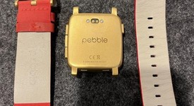 Good
													Pebble Time Steel - Red, photo 3 of 7