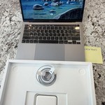 Good MacBook Pro 2020 - 13 inch - 512 GB, Silver, 8 GB, Apple M1