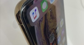 Mint
													Apple iPhone Xs Max - Sprint, Gold, 64 GB, A1921, photo 4 of 7