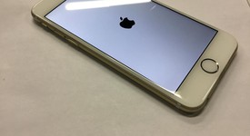 Fair
													Apple iPhone 6 - Sprint, Gold, 16 GB, A1586, photo 2 of 12