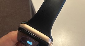 Good
													Apple Watch Series 3 38mm - Unlocked, Gold, A1860, Aluminum, photo 5 of 10