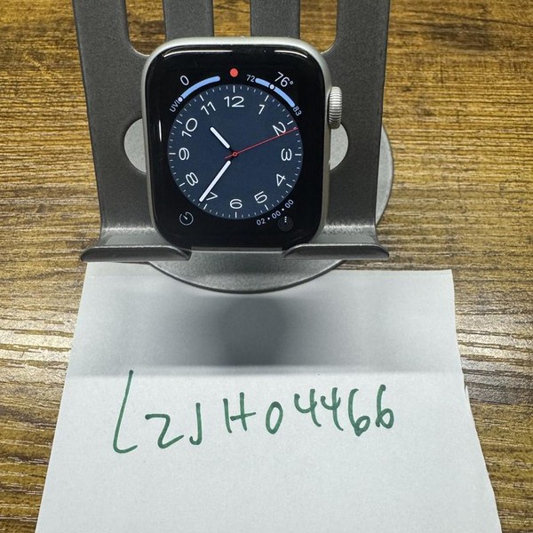 Apple Watch Series 5 40mm - Unlocked, Silver, A2094 Cellular, Aluminum