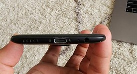 Good
													OnePlus 5T - Unlocked, Black, 64 GB, 6 GB, photo 5 of 9