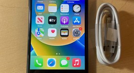 Good
													Apple iPhone SE 2nd Gen 2020 - Unlocked, Black, 64 GB, A2275, photo 1 of 9