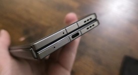 Mint
													OnePlus Open - Unlocked, Black, 512 GB, 16 GB, photo 4 of 14