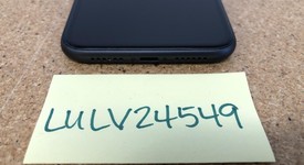 Mint
													Apple iPhone 11 - Sprint, Black, 64 GB, A2111, photo 3 of 10
