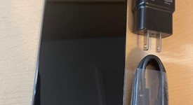 Mint
													Samsung Galaxy S22 - Verizon, Black, 128 GB, 8 GB, SM-S901U, photo 3 of 8