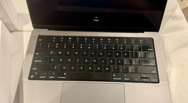 Good
													MacBook Pro 2021 - 14" - Apple M1 Pro 10-core, Gray, 1 TB, 16 GB, photo 3 of 17
