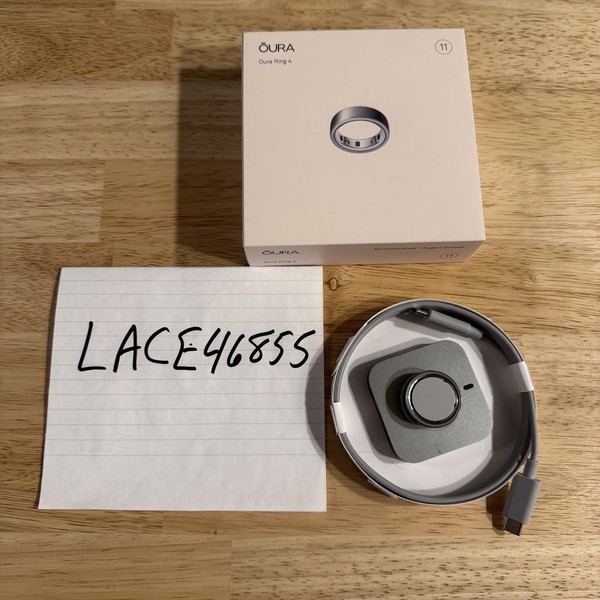 Oura Ring Gen 4 - Brushed Silver, Size 11