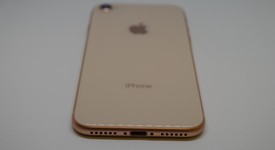 Good
													Apple iPhone 8 - Unlocked, Gold, 64 GB, A1863, photo 4 of 10
