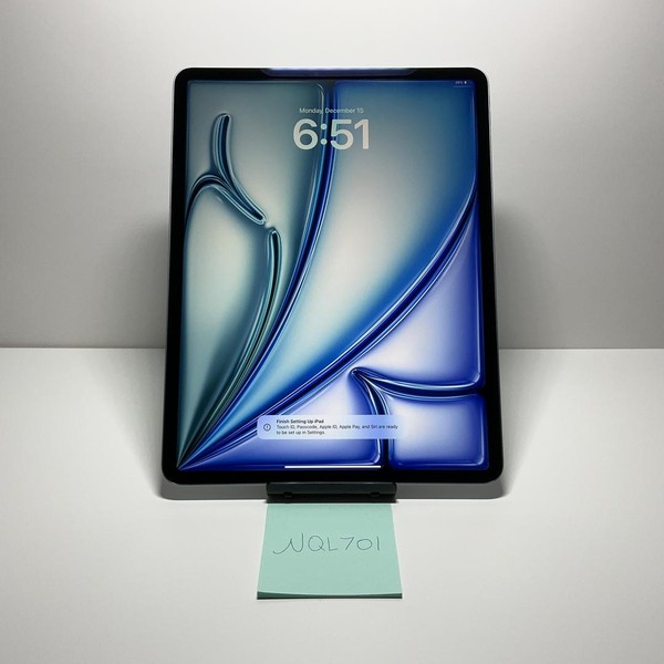 Apple iPad Air 13 inch (M2) 2024 - Wi-Fi, 128 GB, Blue, A2898
