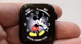 Good
													Apple Watch SE 2nd Gen 40mm - Midnight, A2722 - GPS, Aluminum, photo 3 of 11