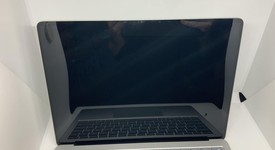 Good
													Microsoft Surface Laptop 7 - Platinum, 256 GB, 16 GB, 13.8", photo 5 of 12