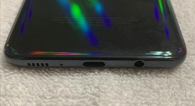 Mint
													Samsung Galaxy A70 - Unlocked, Black, 128 GB, 6 GB, photo 4 of 8