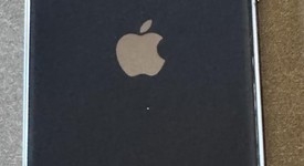 Good
													Apple iPhone SE 2nd Gen 2020 - Unlocked, Black, 256 GB, A2275, photo 3 of 12