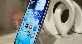 Good
													Apple iPhone 15 Plus - Unlocked, Green, 128 GB, A2847, photo 2 of 6