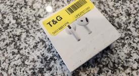 Used
													Apple AirPods 4th Gen - Standard, photo 4 of 4