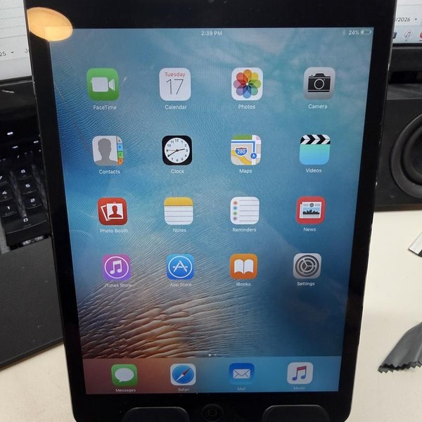 Apple iPad Mini - Wi-Fi, 32 GB, Black
