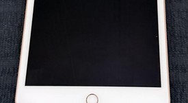 Good
													Apple iPad Mini 5th Gen - Wi-Fi, Gold, 64 GB, photo 1 of 8