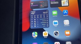 Good
													Apple iPad 9th Gen - Unlocked, Gray, 64 GB, A2603, photo 2 of 6