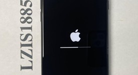 Good
													Apple iPhone SE 3rd Gen 2022 - Unlocked, Midnight, 64 GB, A2595, photo 3 of 11