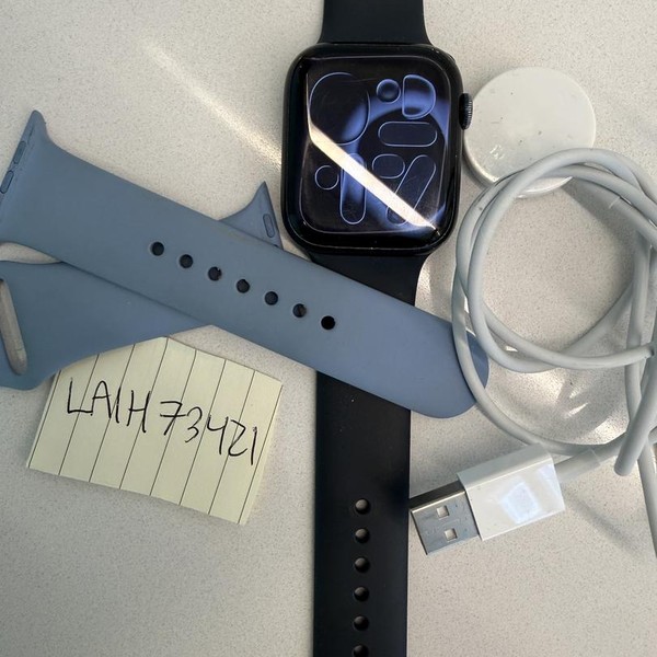 Apple Watch Series 7 45mm - Unlocked, Midnight, A2477 - Cellular, Aluminum