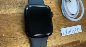 Good
													Apple Watch Series 7 45mm - Unlocked, Midnight, A2477 - Cellular, Aluminum, photo 2 of 7