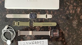 Mint
													Apple Watch Series 8 45mm - Starlight, A2771 - GPS, Aluminum, photo 1 of 7