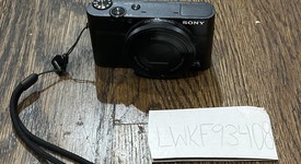 Mint
													Sony - Cyber-shot RX100, photo 4 of 4