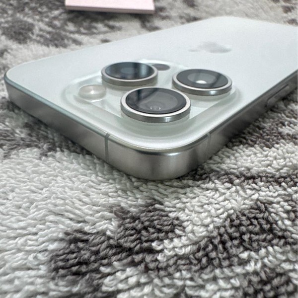 Apple iPhone 15 Pro - Unlocked, 512 GB, White, A2848